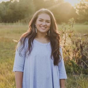 Meet your Posher, Jasmine